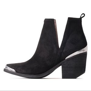 Size 9, Jeffery Campbell Cromwell boots